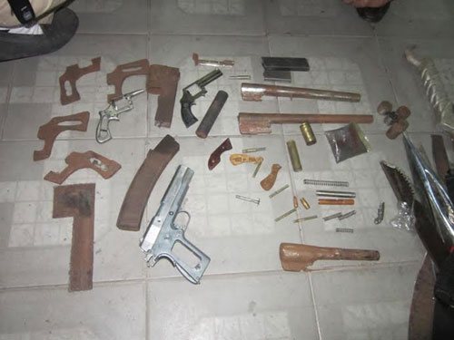 Ph&aacute; 'l&ograve;' sản xuất vũ kh&iacute; tại Cẩm Phả