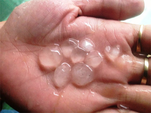 Xuất hiện mưa đá ở Đồng Nai