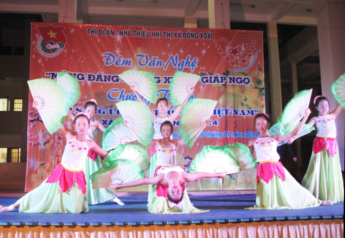 700 đoàn viên, thanh thiếu nhi tham gia Thắp sáng ước mơ tuổi trẻ