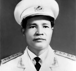 T&ocirc;n vinh v&agrave; học tập tấm gương của Đại tướng Nguyễn Ch&iacute; Thanh