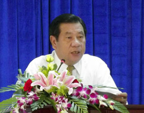 Đại bi&ecirc;̉u HĐND tỉnh ti&ecirc;́p xúc cử tri thị xã Bình Long và huy&ecirc;̣n Chơn Thành