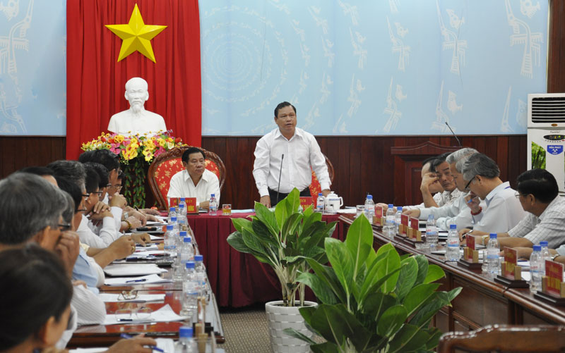 Năm 2013 kh&oacute; đạt kế hoạch thu ng&acirc;n s&aacute;ch