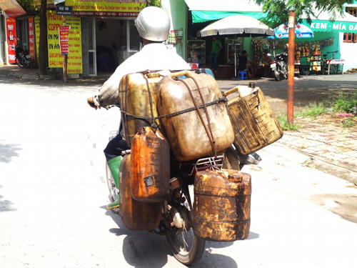 Phù phép nhớt thải thành nhớt ‘xịn’