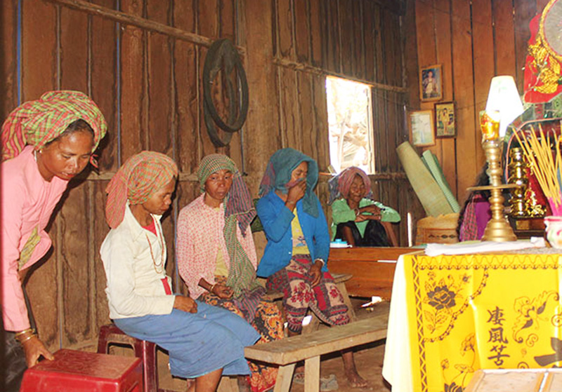 Hỗ trợ 7 gia đình nạn nhân của vụ chìm xuồng ở Lộc Hòa