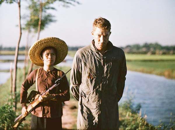 Dân mạng chia sẻ mạnh bức ảnh "o du kích nhỏ" thứ 2