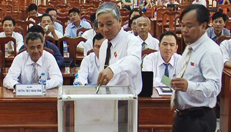 &Ocirc;ng Nguyễn Thanh B&igrave;nh được bầu l&agrave;m Chủ tịch UBND huyện B&ugrave; Đăng