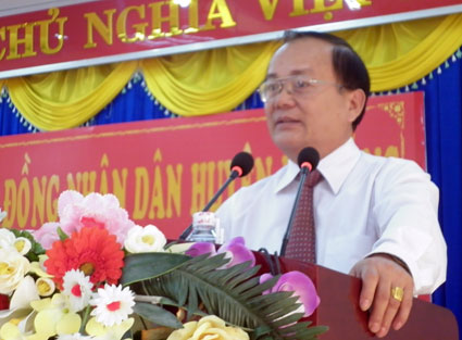 N&acirc;ng cao chất lượng c&aacute;c cuộc họp của HĐND