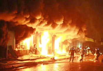 Cháy lớn tại chợ Phố Hiến