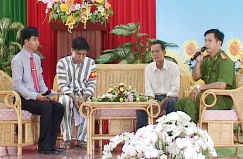 Phạm nh&acirc;n viết thư &ldquo;Gửi lời xin lỗi&rdquo; - Hoạt động đầy t&iacute;nh nh&acirc;n văn