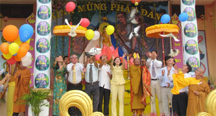 Đại lễ phật đản phật lịch 2556, dương lịch 2012