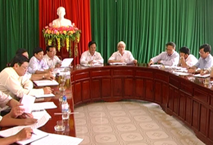 Phó chủ tịch UBND tỉnh Nguyễn Văn Lợi làm việc với huyện Chơn Thành 