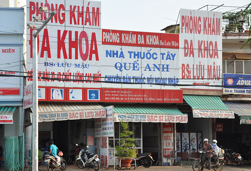 Siết chặt quản lý hành nghề y tế tư nhân: Vẫn chỉ là khẩu hiệu trên giấy