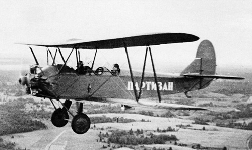 Những 'phù thủy bóng đêm' khiến phát xít Đức khiếp sợ