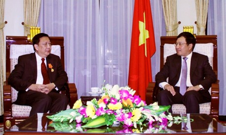 Trao Hu&acirc;n chương Hữu nghị cho Đại sứ Th&aacute;i Lan