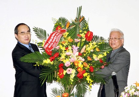 Thầy thuốc cần giữ trọn niềm tự hào nghề nghiệp với xã hội