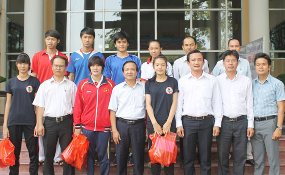 Gặp mặt HLV, VĐV Bình Phước tham dự SEA Games 27
