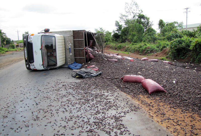 Tai nạn giao th&ocirc;ng giảm cả ba mặt