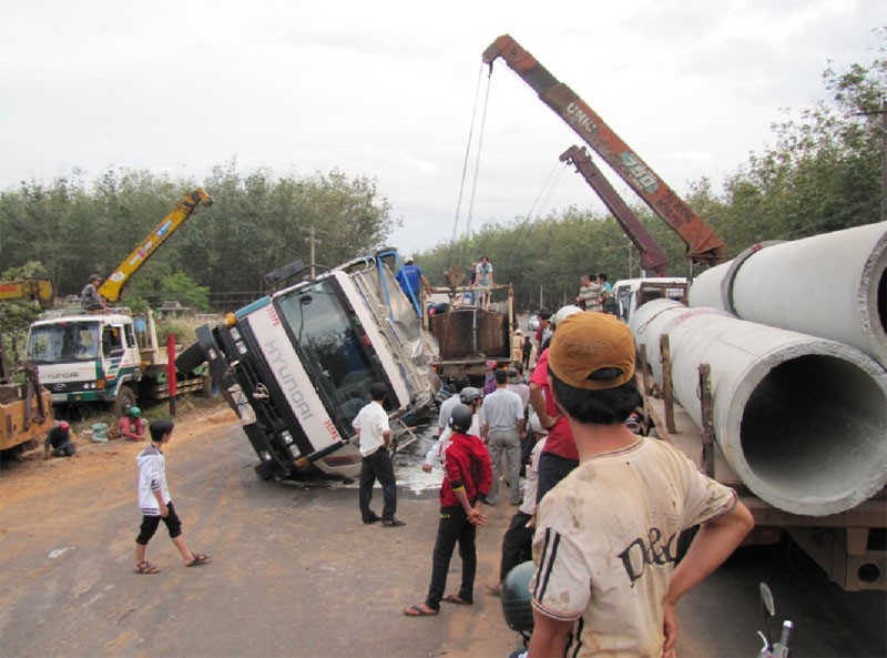 C&aacute;c địa phương kh&ocirc;ng v&igrave; th&agrave;nh t&iacute;ch m&agrave; b&aacute;o c&aacute;o sai sự thật