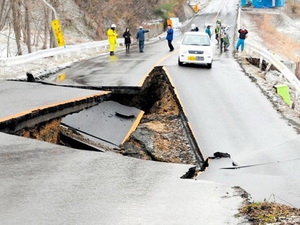 Động đất 5,9 độ Richter làm rung chuyển Fukushima