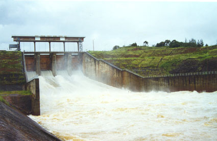 Xem xét quy chế phối hợp xả lũ liên hồ chứa 