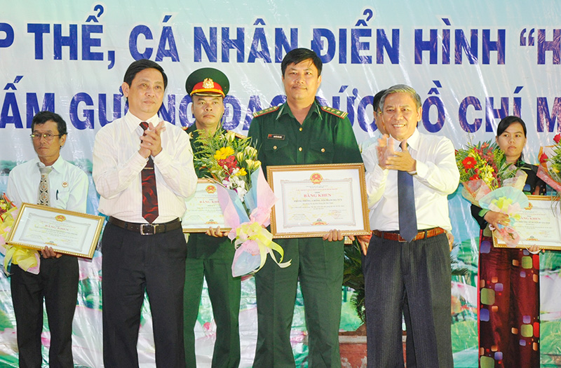Chuyển biến trong học v&agrave; l&agrave;m theo B&aacute;c của BĐBP B&igrave;nh Phước