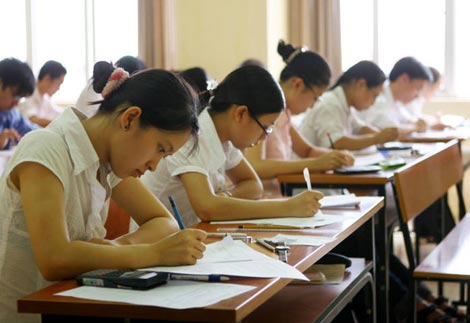 Thi thay người khác sẽ bị phạt đến 6 triệu đồng