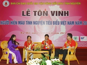 Việt Nam đáp ứng 50% nhu cầu máu cho điều trị