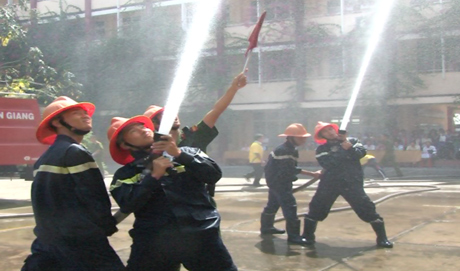 Tăng cường các biện pháp phòng ngừa, ngăn chặn cháy lớn