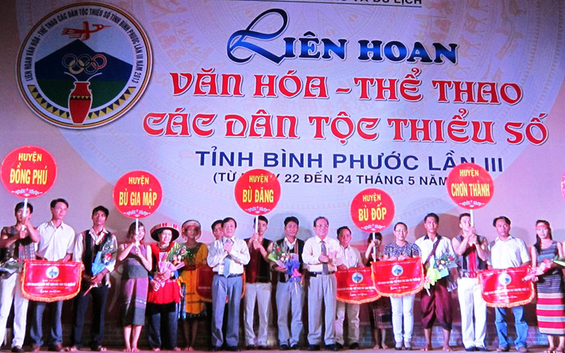 Hơn 800 diễn viên, nghệ nhân tham gia liên hoan văn hóa, thể thao các dân tộc thiểu số tỉnh