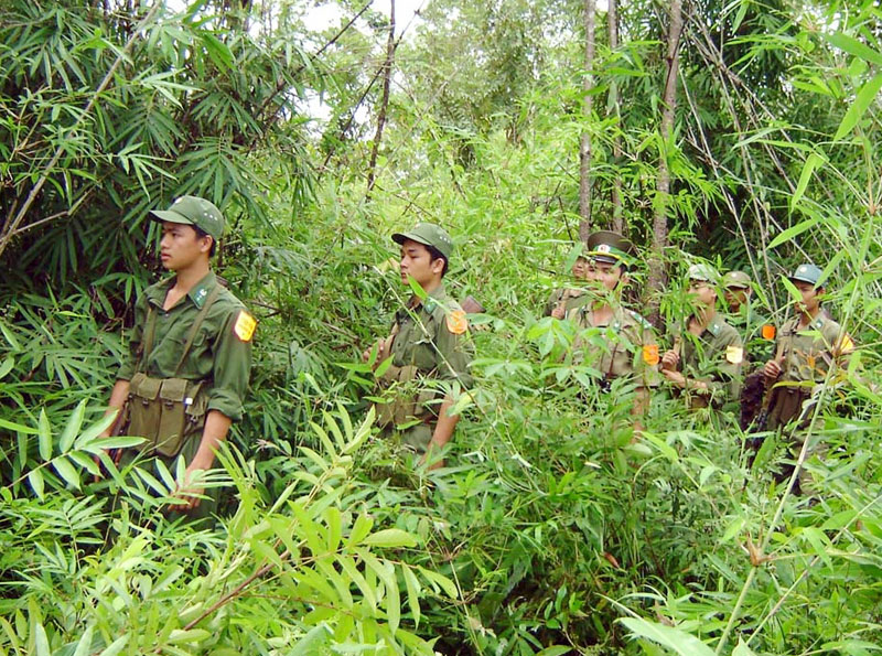 Đồn bi&ecirc;n ph&ograve;ng T&agrave; V&aacute;t, T&agrave; P&eacute;t quyết giữ m&agrave;u xanh rừng T&agrave; Thiết