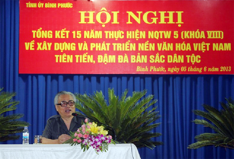 Video - Nhà sử học Nguyễn Khắc Thuần nói chuyện chuyên đề về văn hóa (Phần 1)