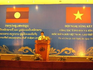 Ho&agrave;n th&agrave;nh tăng d&agrave;y mốc quốc giới Việt-L&agrave;o v&agrave;o 2014