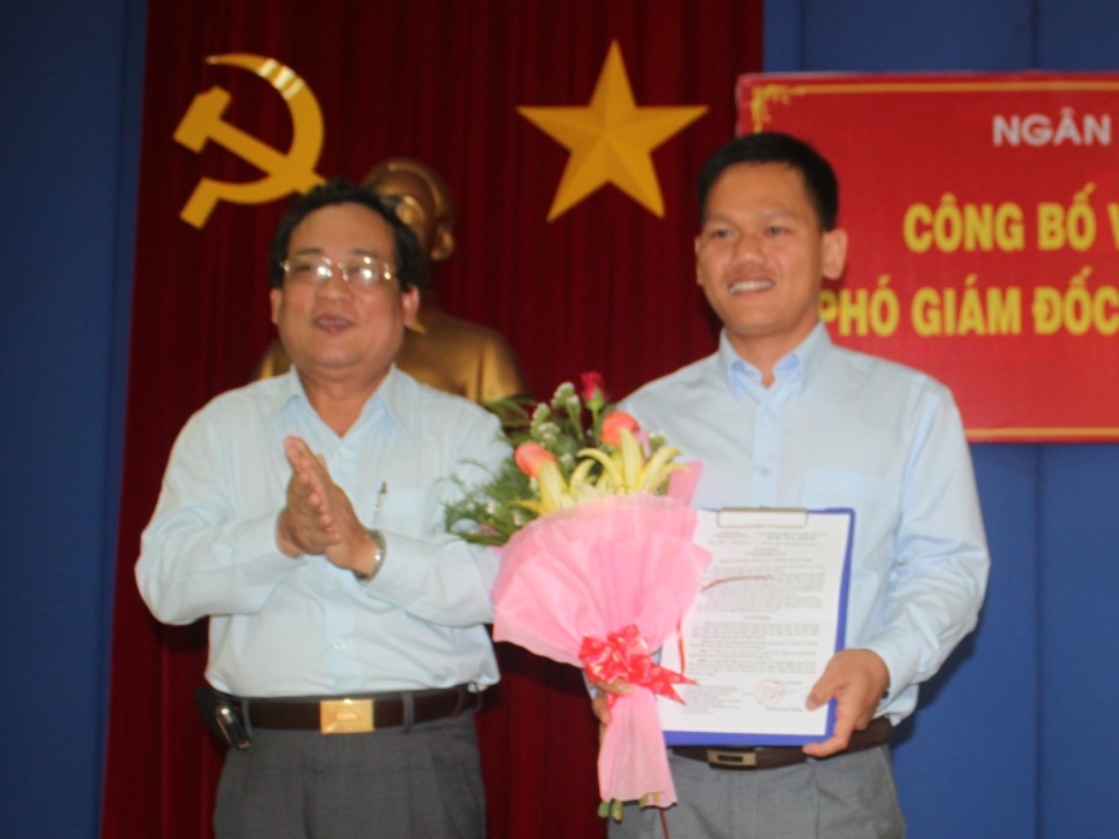 Bổ nhiệm &ocirc;ng V&otilde; Trọng H&ograve;a l&agrave;m Ph&oacute; gi&aacute;m đốc Ng&acirc;n h&agrave;ng ch&iacute;nh s&aacute;ch x&atilde; hội tỉnh