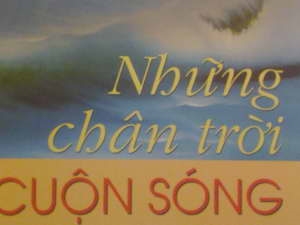 Thời sự 20 năm trong "Những chân trời cuộn sóng"