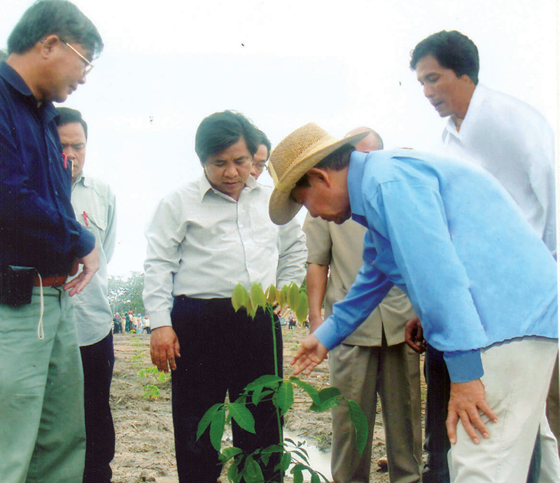 Dự án đầu tư trồng cao su ở Lào và Campuchia của Tập đoàn công nghiệp cao su Việt nam