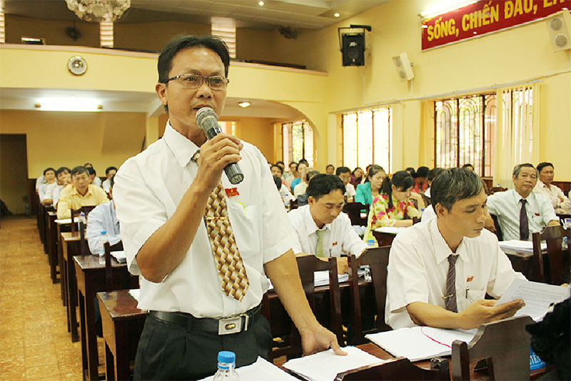 6 th&aacute;ng cuối năm 2013, huyện Lộc Ninh tập trung thu ng&acirc;n s&aacute;ch, x&acirc;y dựng n&ocirc;ng th&ocirc;n mới