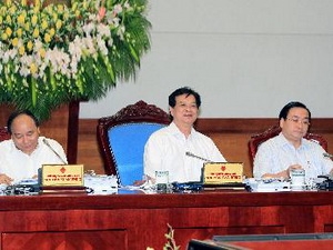 Ch&iacute;nh phủ tiếp tục họp chuy&ecirc;n đề x&acirc;y dựng ph&aacute;p luật