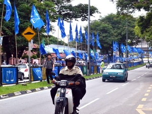 Malaysia đã bắt đầu cuộc tổng tuyển cử lần thứ 13