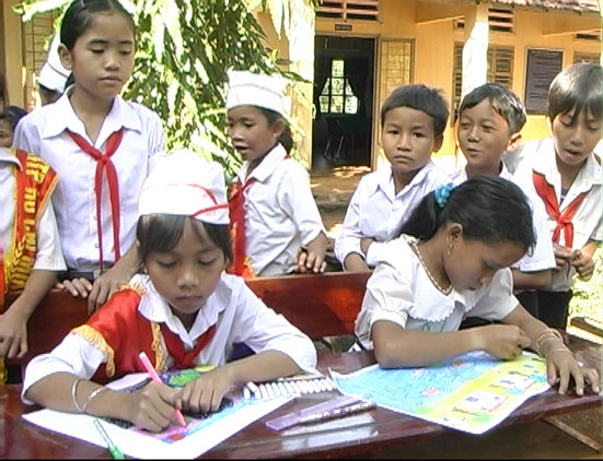Trường tiểu học Đinh Bộ Lĩnh điểm sáng trong phong trào đội