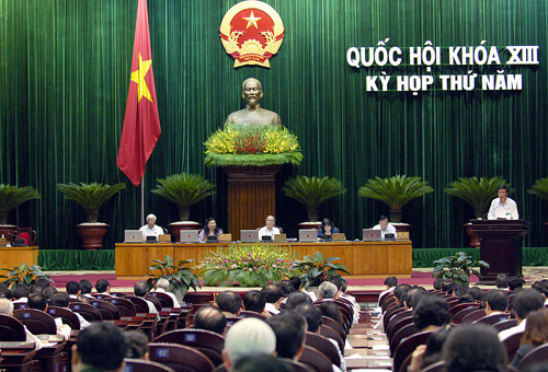 Th&ocirc;ng qua kết quả lấy phiếu t&iacute;n nhiệm c&aacute;c chức danh chủ chốt