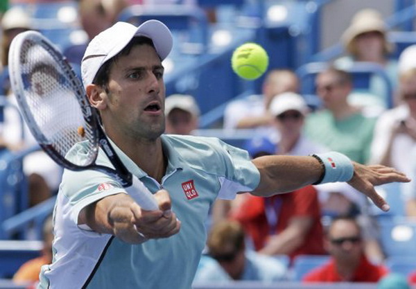 Hạ bệ Roger Federer, Rafael Nadal áp sát ngôi vương