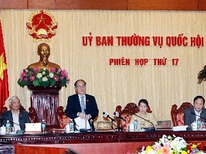 Thường vụ Quốc hội nghe b&aacute;o c&aacute;o lấy phiếu t&iacute;n nhiệm