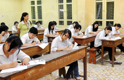Học sinh trường cấp 2-3 Đăng Hà và Đắk Ơ được thi tốt nghiệp thay thế môn tiếng Anh
