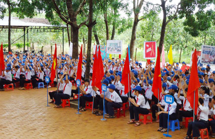 96,64% người từ 15-33 tuổi ở Bình Phước biết chữ