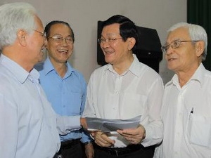 Chủ tịch nước tiếp x&uacute;c cử tri Th&agrave;nh phố Hồ Ch&iacute; Minh