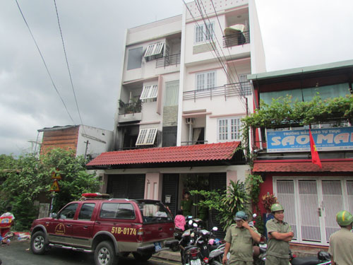 Cháy nhà sát trường mầm non, hơn 60 trẻ phải sơ tán