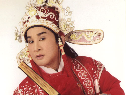 Khởi tố nghệ sĩ ưu t&uacute; Kim Tử Long