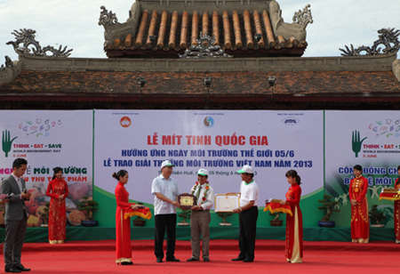 Lãng phí lương thực là lãng phí tài nguyên