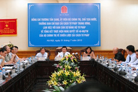 Chủ tịch nước l&agrave;m việc với Ban c&aacute;n sự Đảng Bộ Tư ph&aacute;p