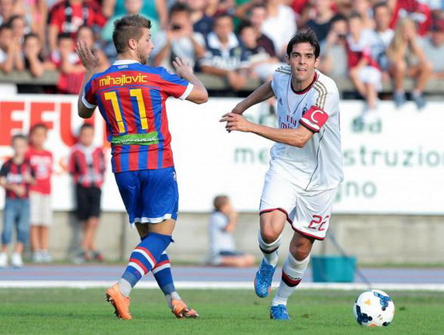 Tin nóng ngày 8-9: Kaka tỏa sáng, Suarez lại ăn vạ